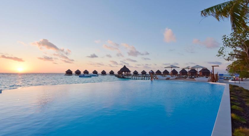 Thulhagiri Island Resort & Spa - image 8