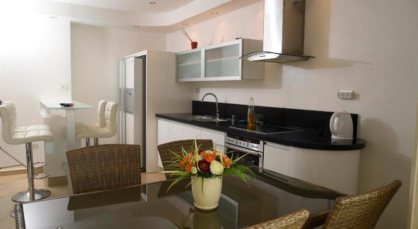 City Resort Palmore - image 6