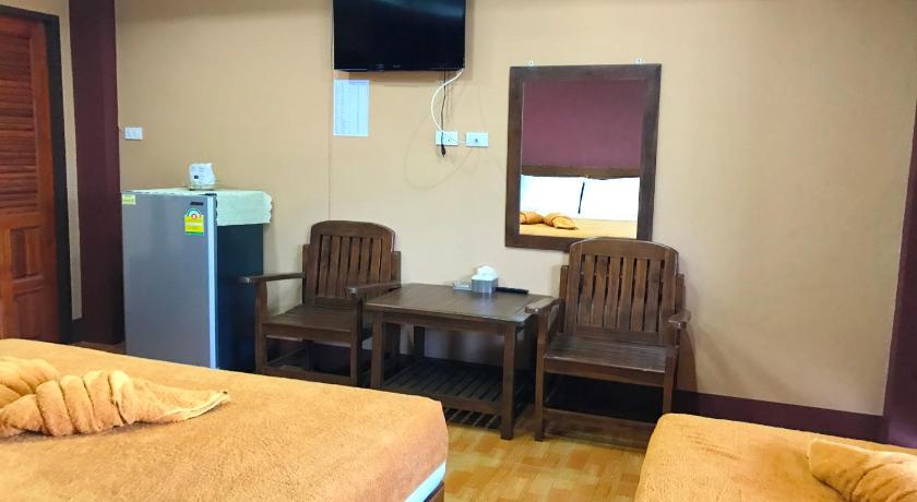 Image of Classic Triple Room 8
