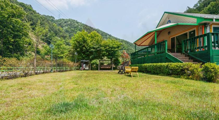 Charm Pension photo