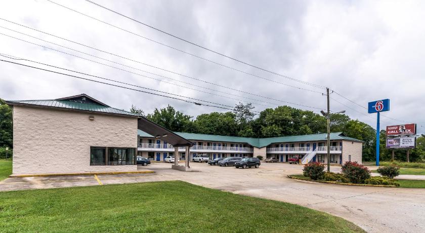 Motel 6-Attalla, AL