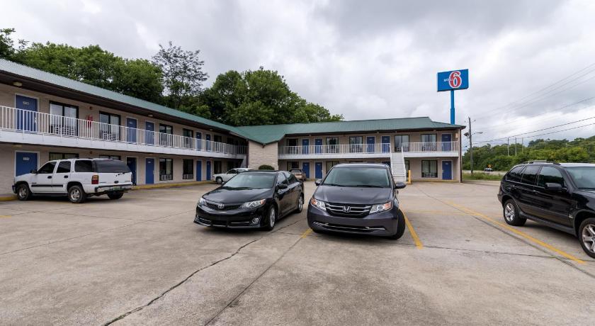 Motel 6-Attalla, AL