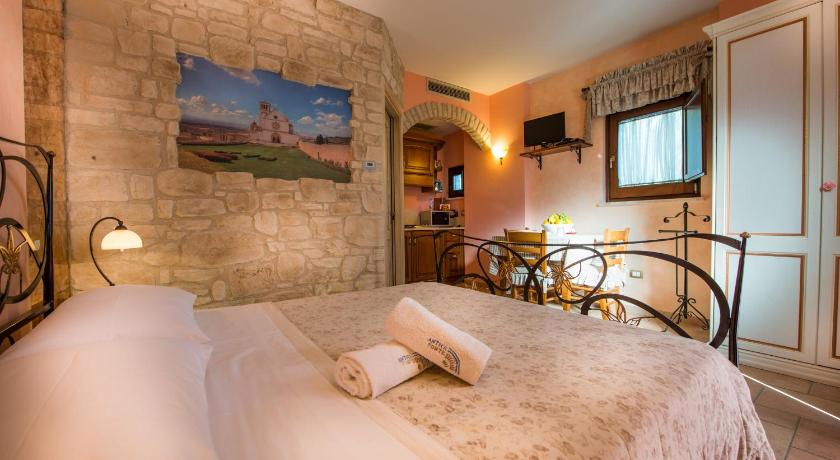 아시시 안티카 폰테 (Antica Fonte) 4성급 게스트하우스 레스토랑