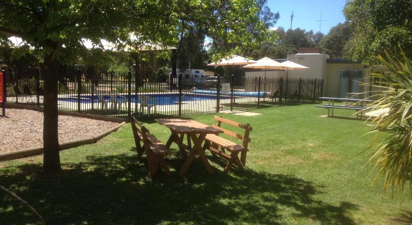 Nagambie Caravan Park & Motel