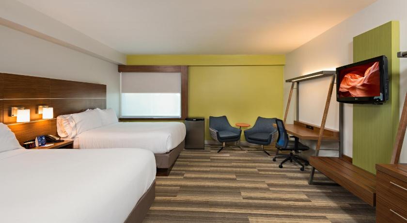 Holiday Inn Express Peoria North - Glendale