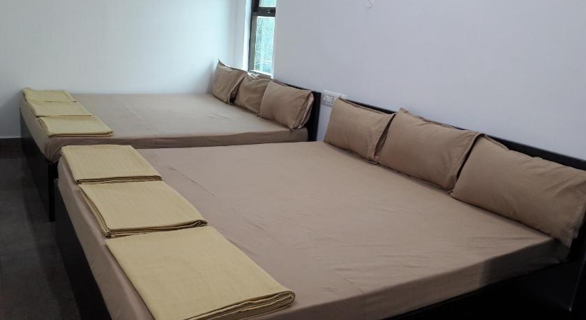 Srirangam Suit Rooms photo