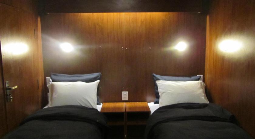 Image of Twin Wagon Suite 1