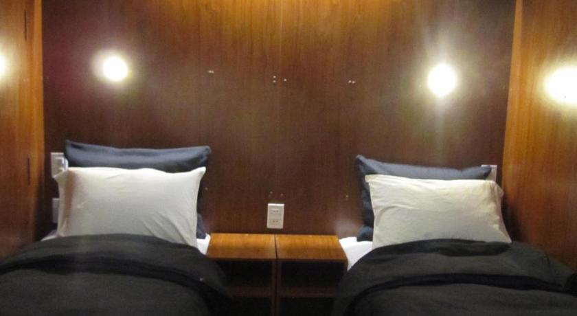 Image of Twin Wagon Suite 0