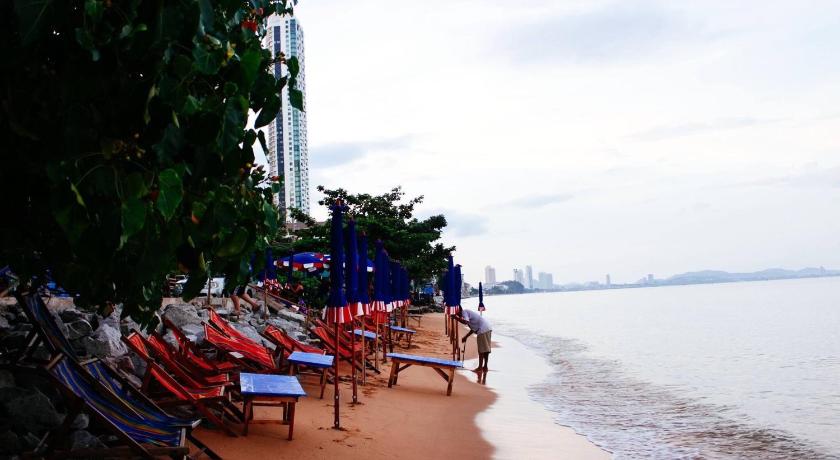 Venetian Signature PoolAccess Resort Jomtian Pattaya photo