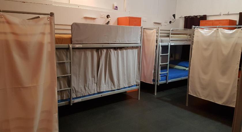 Image of 1 Person in 12-Bed Dormitory - Mixed 10