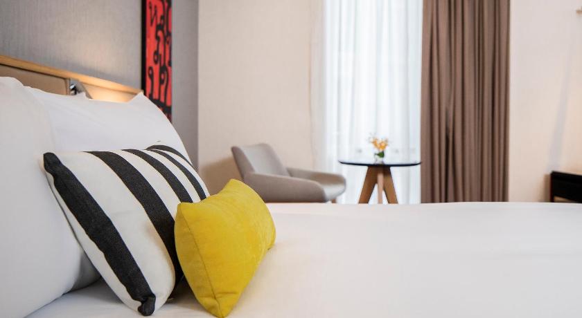 Image of Deluxe Room 12