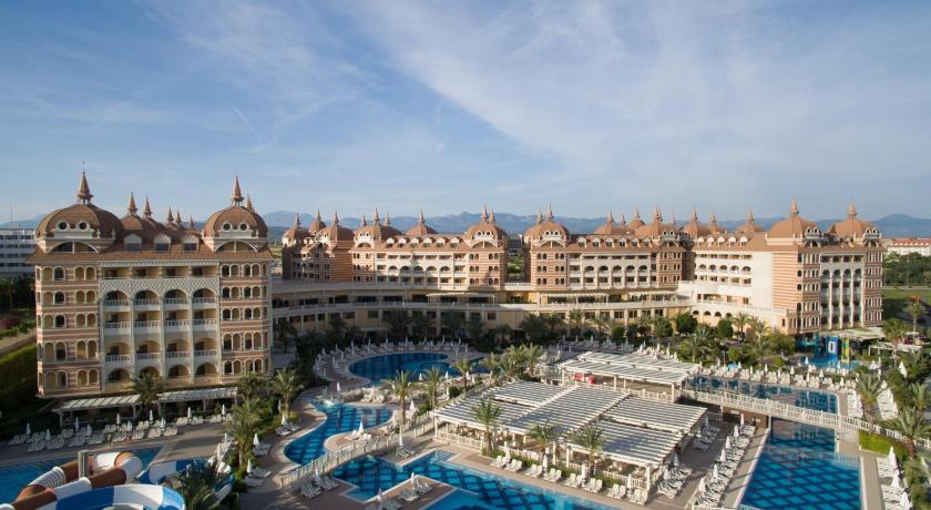 Royal Alhambra Palace — Hotel in Manavgat