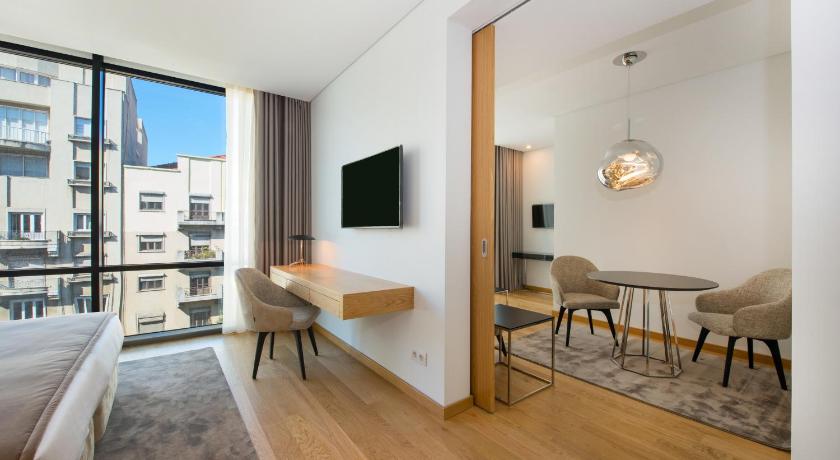 Image of Junior Suite 6