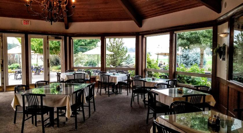 화이트 시티 (OR) Resort at Eagle Point Golf Club Lodging 5성급 숙소 외관