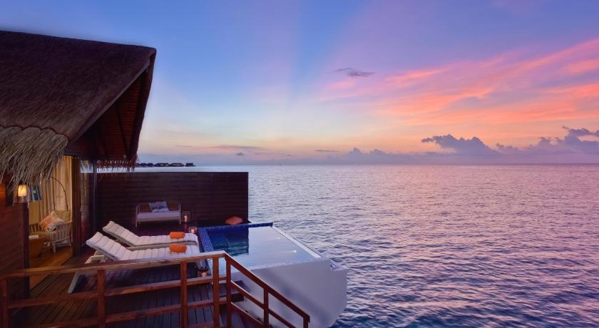 Grand Park Kodhipparu Maldives - image 5