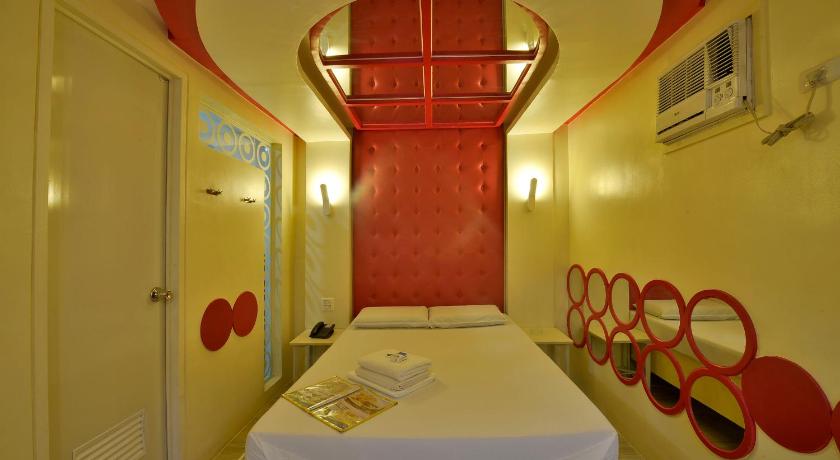Image of Deluxe Room 13