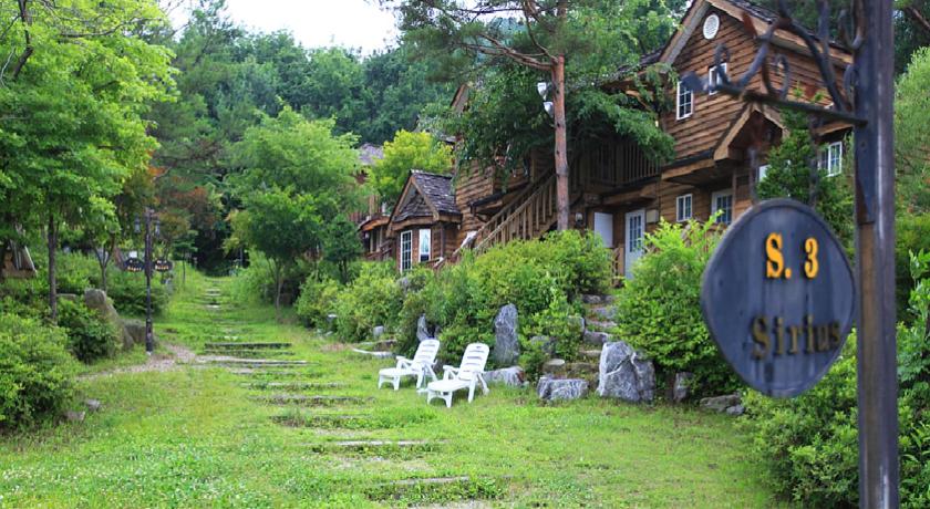 Mayfair Deneb Pension — Hotel in Pyeongchang-gun