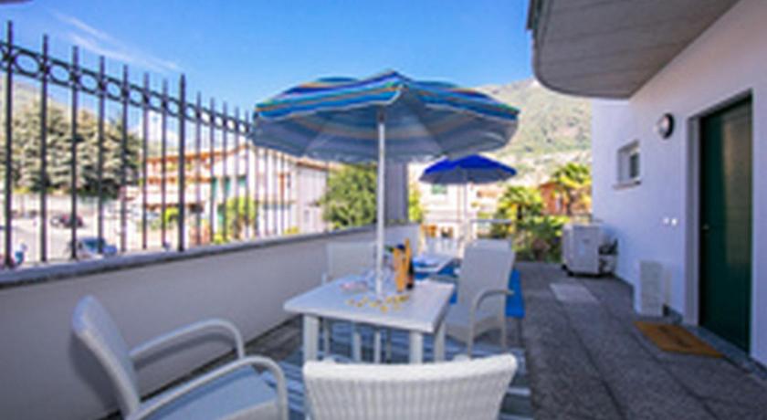 Residence Riva del Lario photo