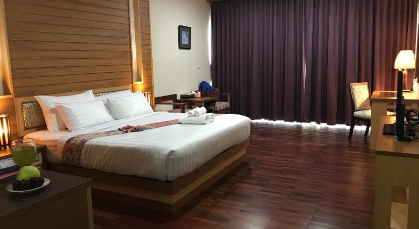 Image of Deluxe Double Room 8