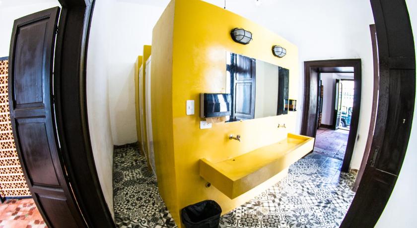 Image of Bed in 4-Bed Female Dormitory Room 4