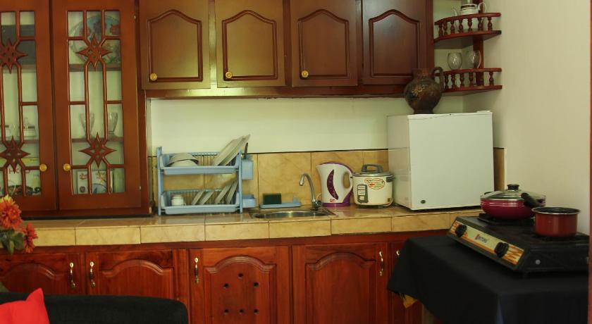 Navora Homestay - image 20