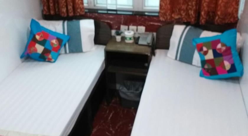 Image of Twin Room 15