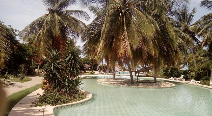 hotel safari saly