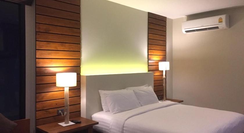 Image of Panoramic Beach Front 9