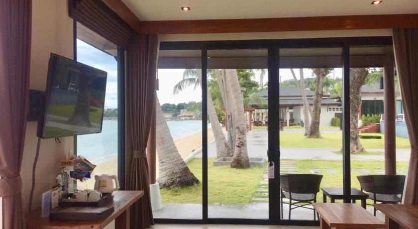 Image of Panoramic Beach Front 5