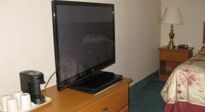 Deer Lake Motel photo