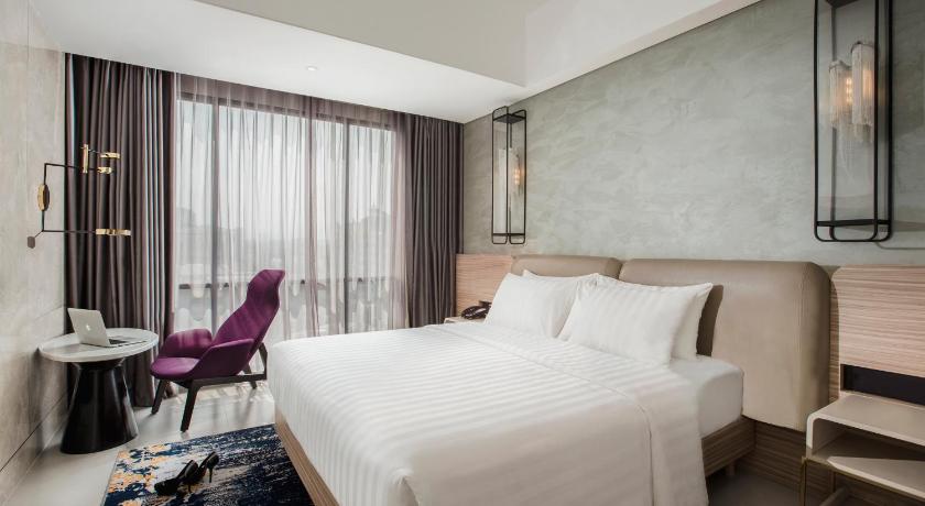 Image of Classic Room with 1 Queen Bed 0