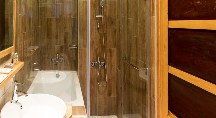 Image of Comfort Quadruple Room 1