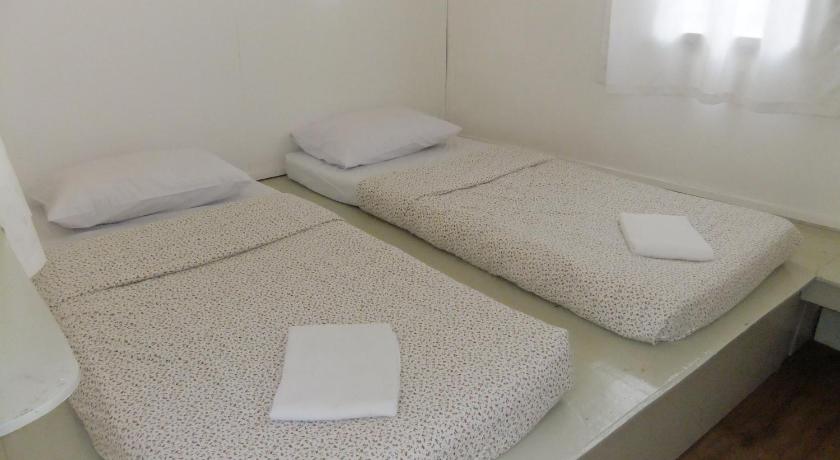 Image of Twin Room with Shared Bathroom 9