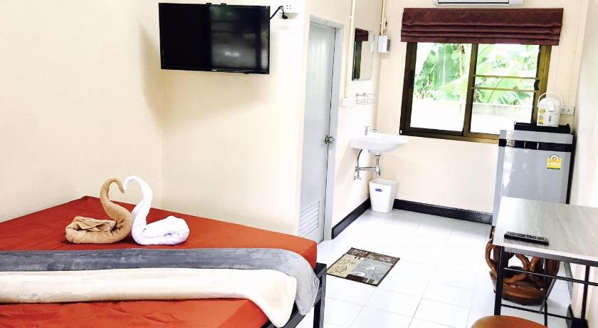 Image of Double Room with Private Bathroom 8