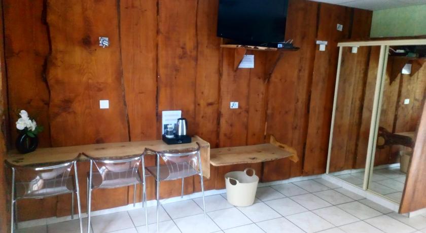 Image of Quadruple Room 1