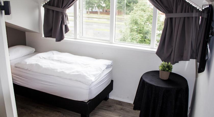 Image of Single Room 0