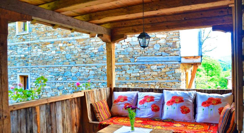 Kalinia Guesthouse B&B photo