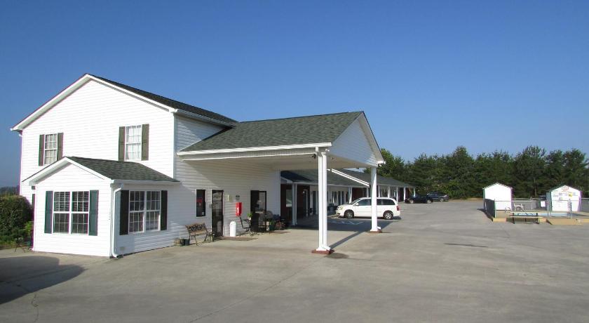 Douglas Inn &amp; Suites, Blue Ridge, GA — Hotel in Blue Ridge (GA)