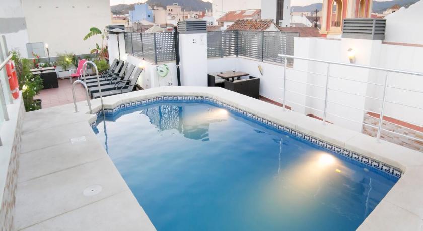 Apartamentos Salamanca — Hotel in Málaga