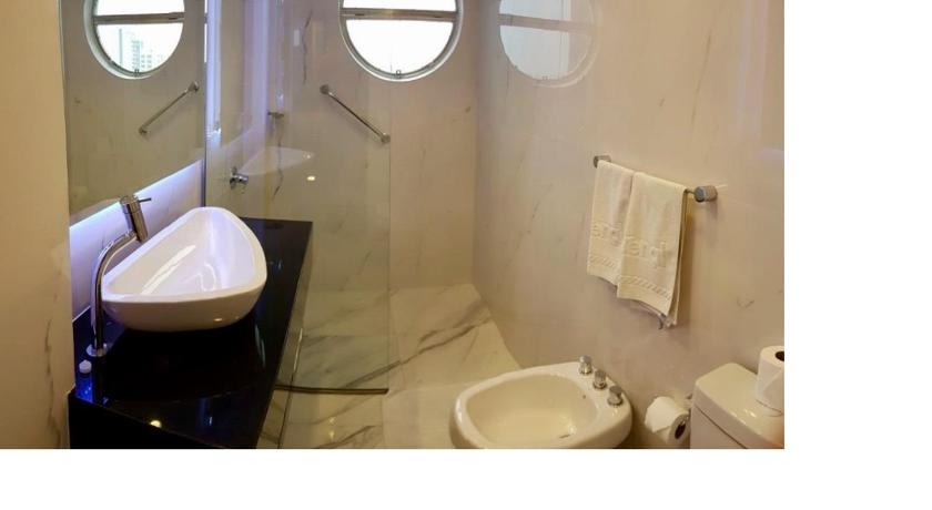 Image of Suite 10
