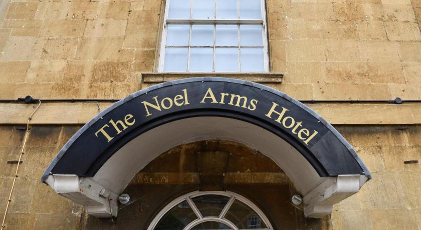 Noel Arms Hotel