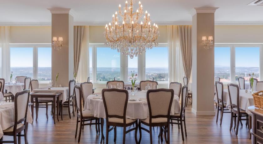 アブランテス Luna Hotel Turismo 4つ星 ホテル 外観