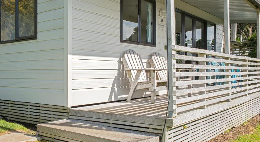 Image of Family Room - Unit 10 4