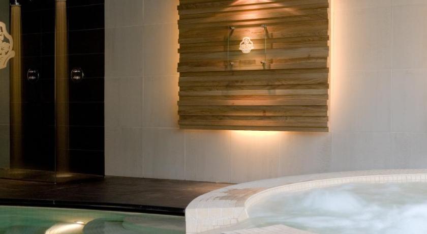 Cascina Scova Resort photo