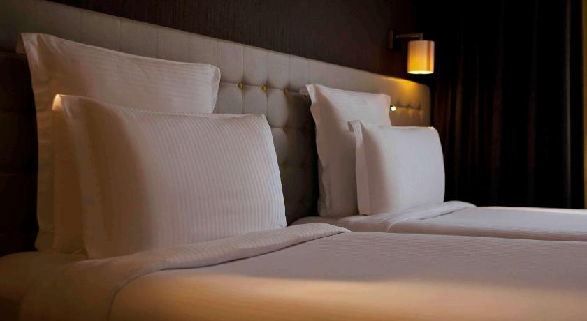 Image of Classic room 2 single beds 6