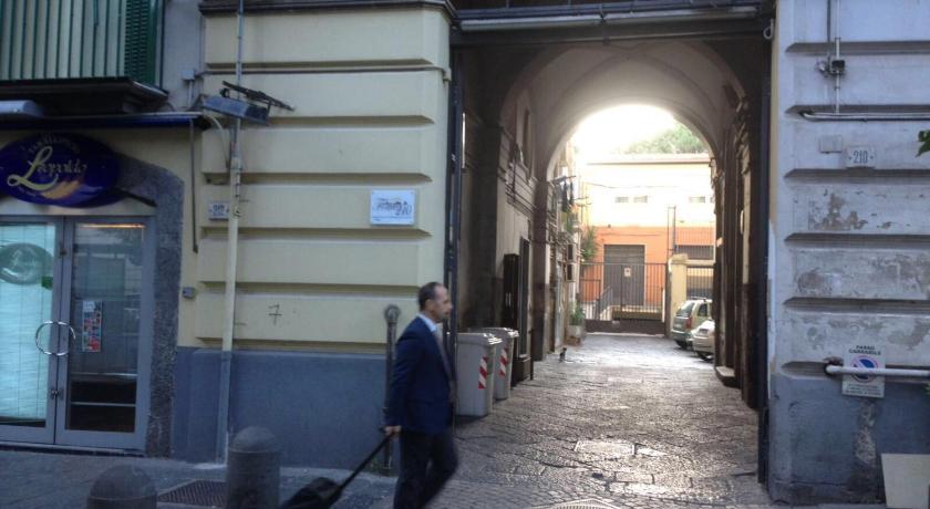 B&B Foria 210 photo