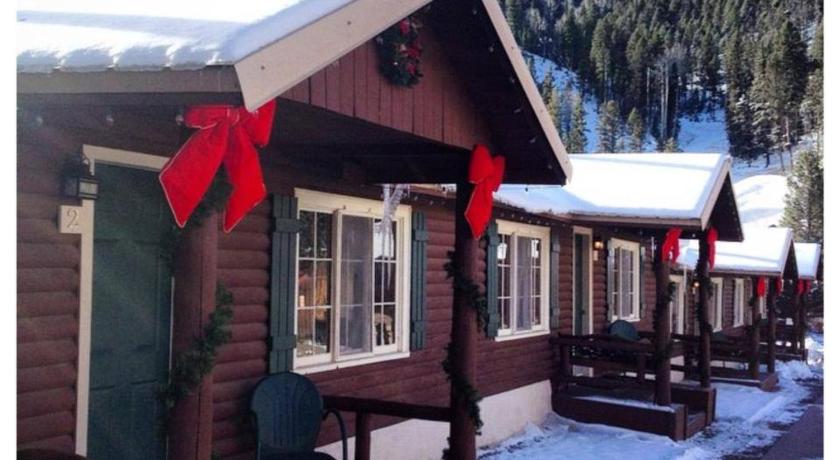 Three Bears Lodge photo