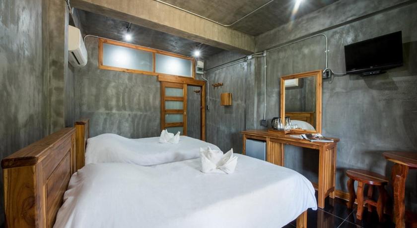 รูปของดีลักซ์ สำหรับ 3 คน (Deluxe Triple Room) 1