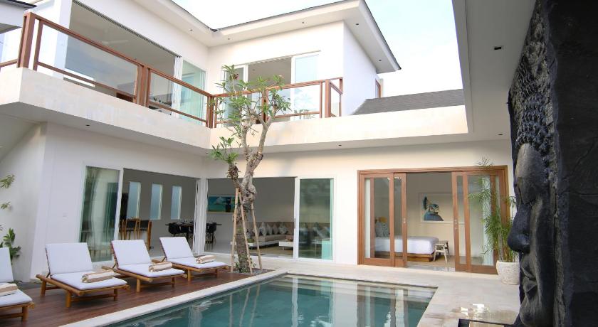 Villa Aditi photo
