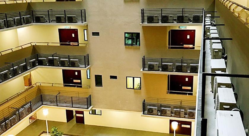 Image of Three-Bedroom Apartment 13
